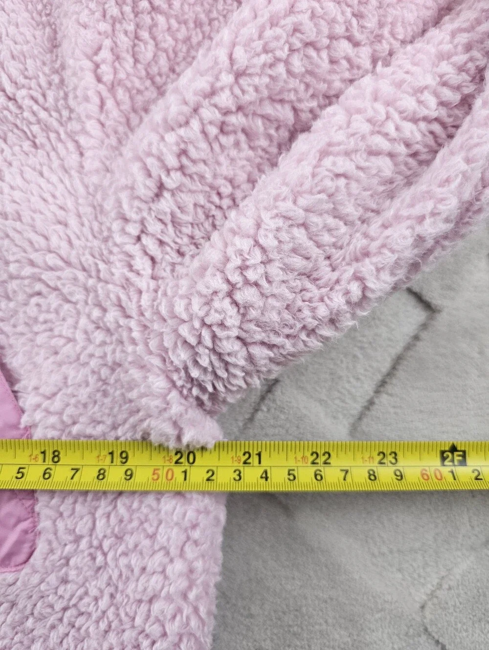 UGG Pink Sherpa Pullover Sweater Womens Extra Small Pink with Pocket